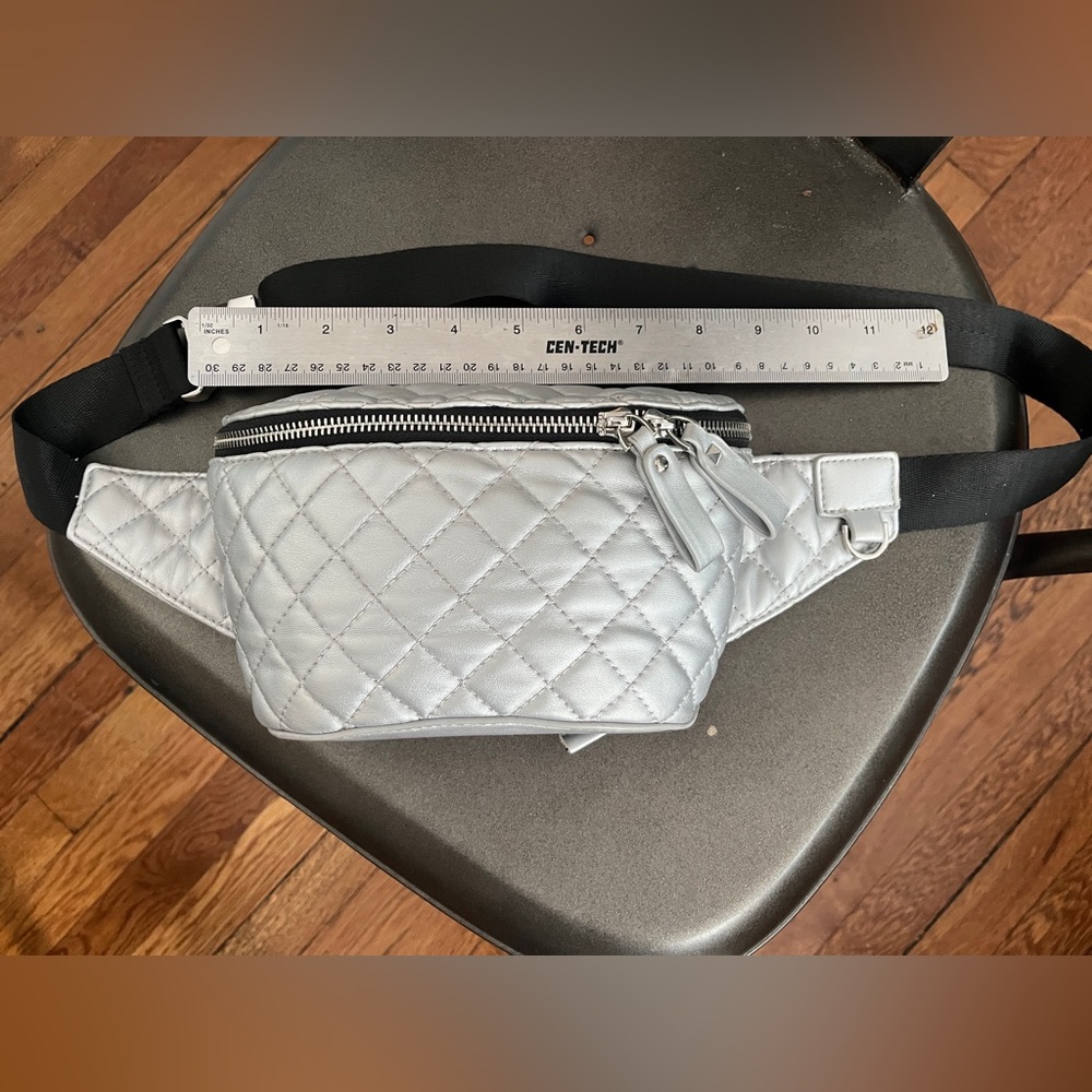 Silver Quilted Crossbody Bag / Fanny pack